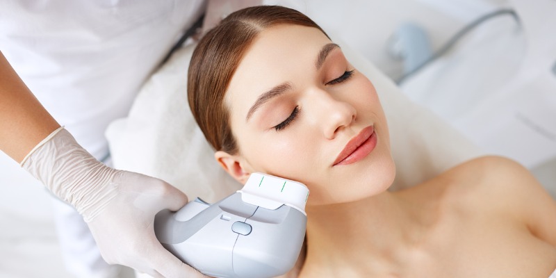 How Fat Freezing and HIFU Work Together? 4 book a personalised consultation of Fat Freezing and HIFU Together Bexleyhill